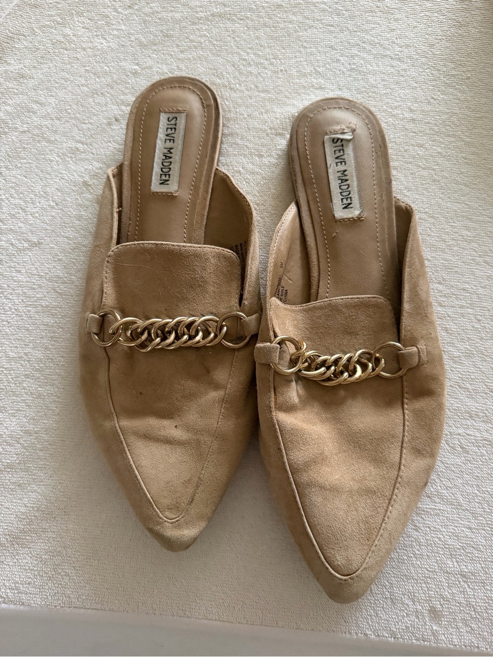 Steve Madden Mules with Chain Detail - Tan, size 9